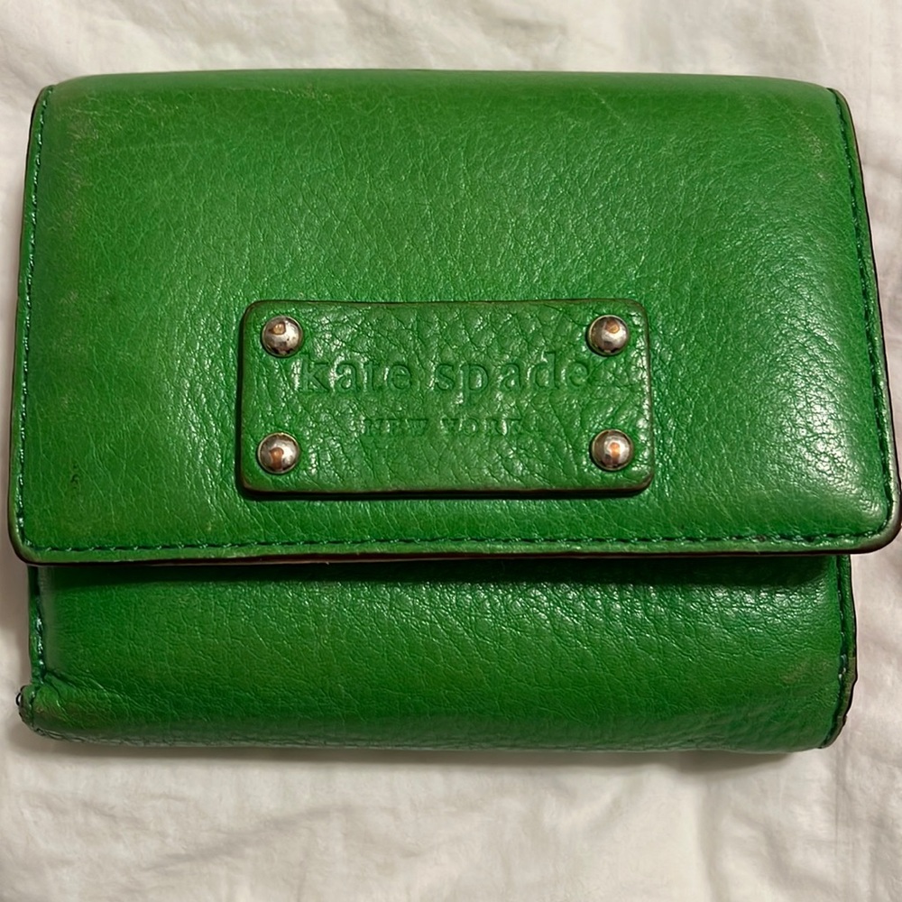 Kate spade vintage leather wallet